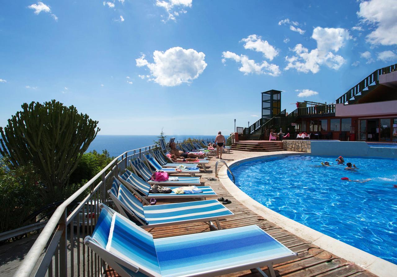 Residence Letojanni Taormina Kültér fotó